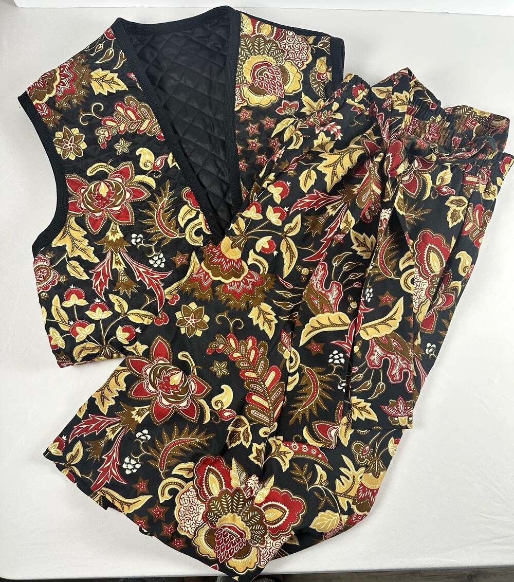 Vintage 70s Act III Quilted Floral Vest and Skirt Set Union Made